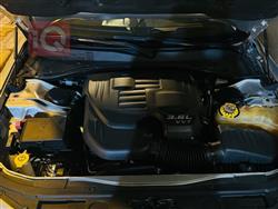 کرایسلەر 300